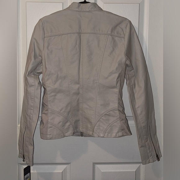 Guess Women's Light Beige Leather Jacket - Picture 4 of 5